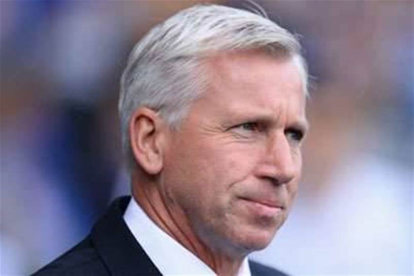 Pardew Pays Tribute To Mourinho Pardew Pays Tribute To Mourinho