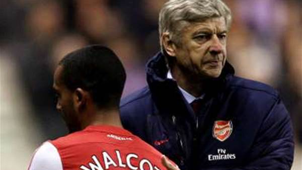 Wenger assured of Walcott deal