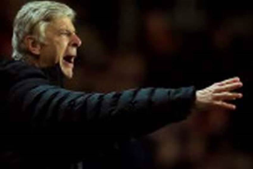 Chelsea penalty angers Wenger Chelsea penalty angers Wenger