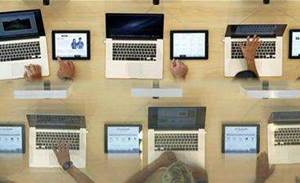 Apple cuts MacBook prices