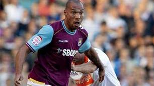 Carew fails Inter medical