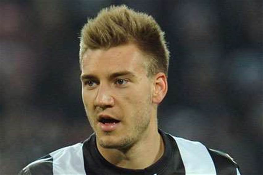 Denmark suspend Bendtner Denmark suspend Bendtner