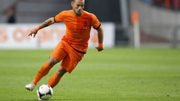 Sneijder, Van der Vaart get Netherlands nod