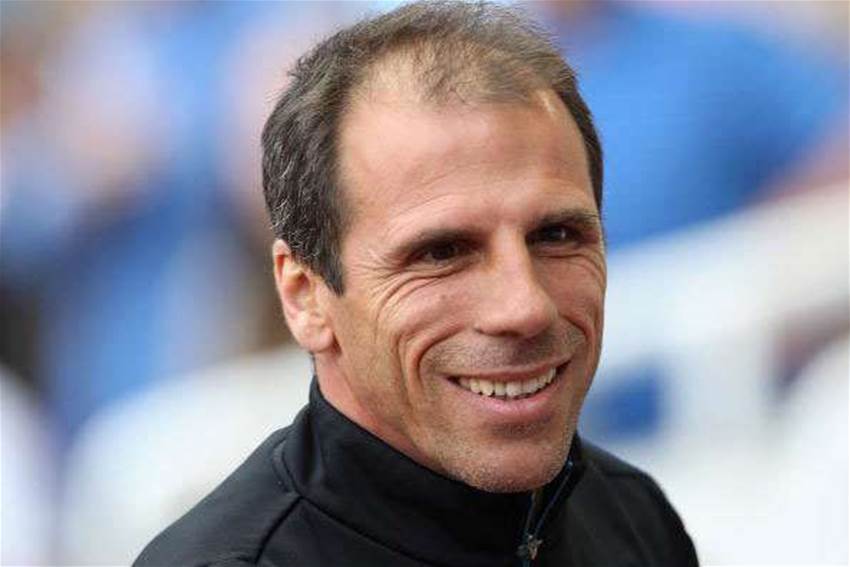 Zola plays down Chelsea link