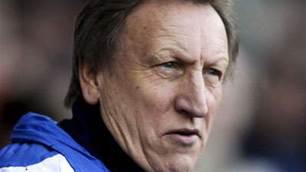 Warnock leaves Leeds