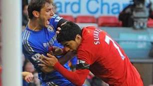Luis Suarez accepts charge of violent conduct