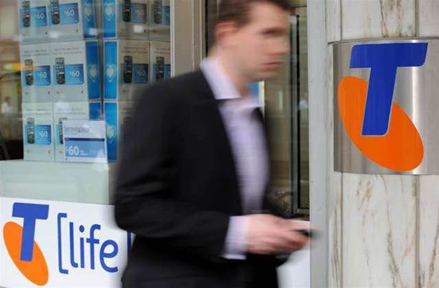 Telstra to axe, offshore more jobs