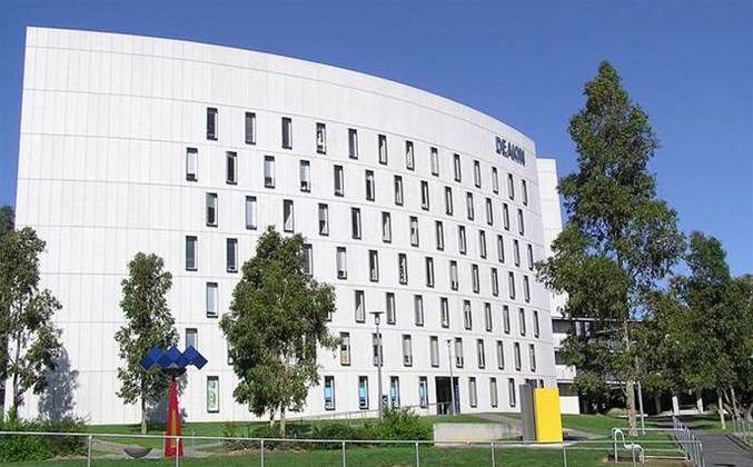 Deakin Uni, Telstra create remote ultrasound robot