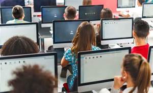 Teachers call for end of NAPLAN online