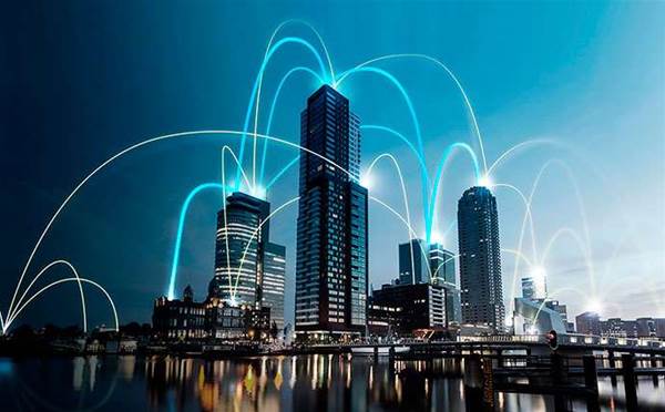 Datacom unveils Australia-wide cloud network with no lock-in