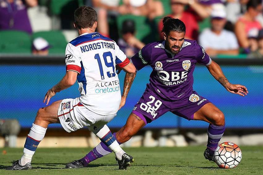 Williams pens Indian deal Williams pens Indian deal