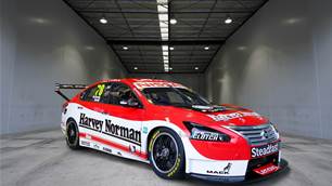 Nissan unveils unique de Silvestro Sandown livery