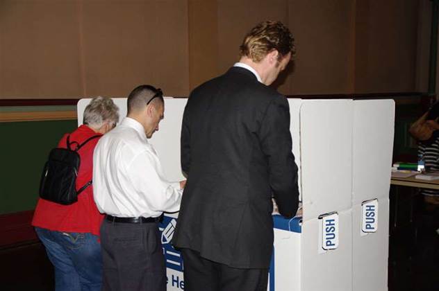 Online voting the other winner in NSW election