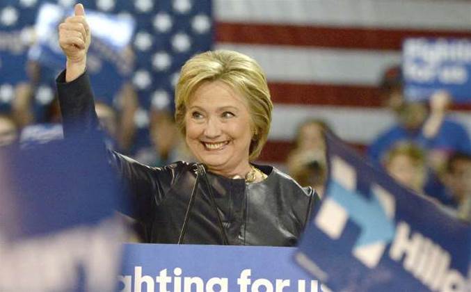 Clinton promises to connect all US homes to high-speed broadband