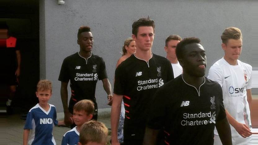 Liverpool's Aussie teen signs first team contract