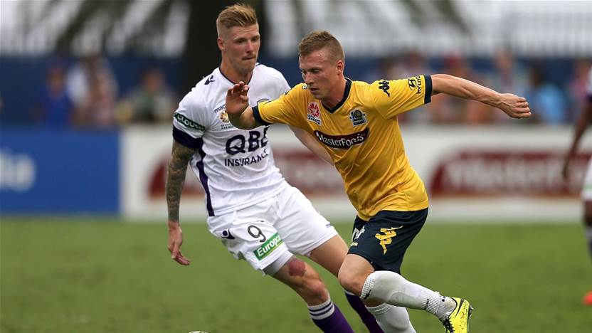 Perth Glory boost defence