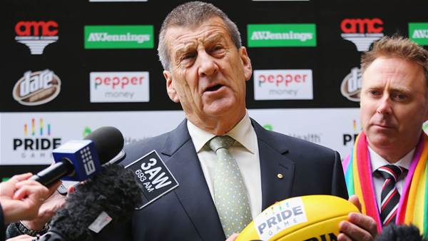 Kennett labels Hird's overdose "cry for help"