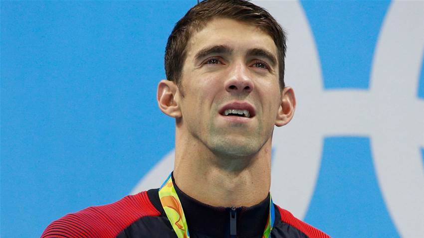 Michael Phelps races a Great White Shark Michael Phelps races a Great White Shark