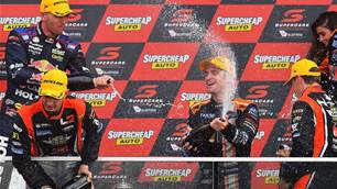 Davison wins drama-filled Bathurst 1000