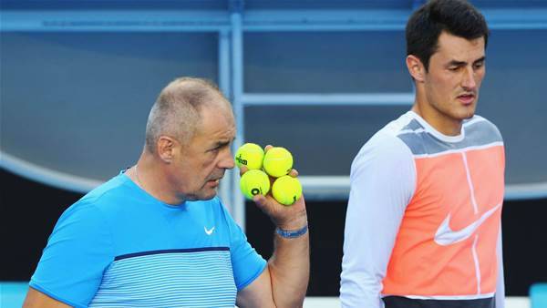 Hewitt slams Tomic's father