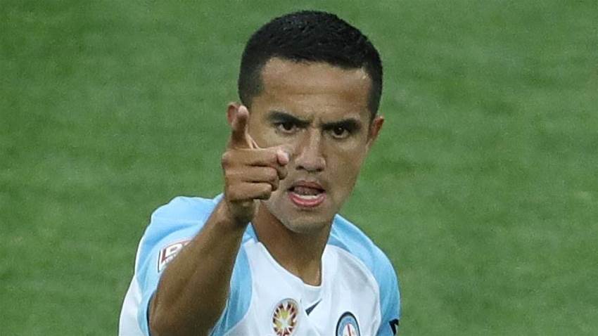 Cahill sorry for derby ref abuse Cahill sorry for derby ref abuse