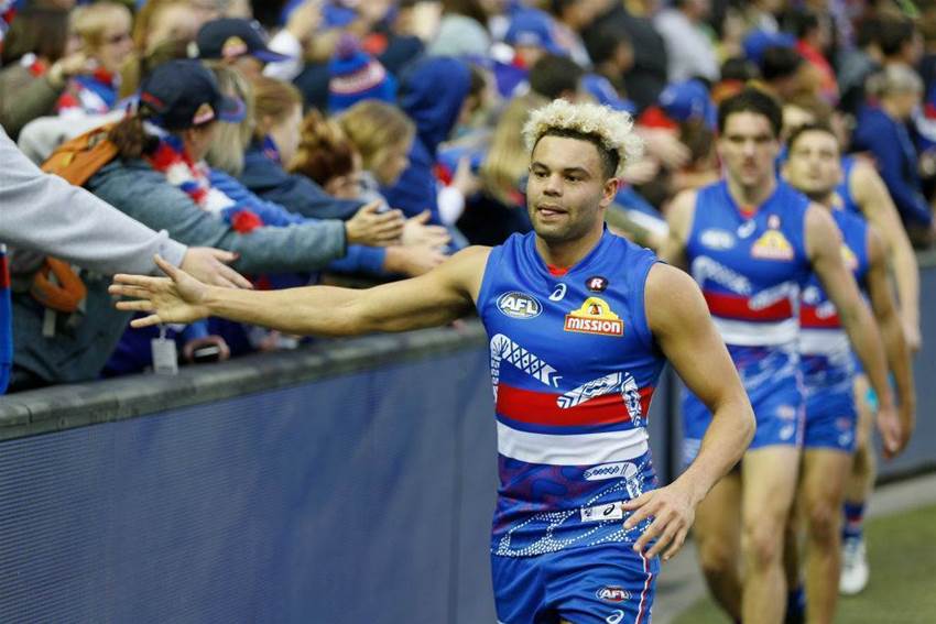 Johannisen re-commits to Bulldogs Johannisen re-commits to Bulldogs