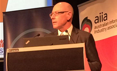 Qld Health rehires payroll Mr Fix-It as new boss