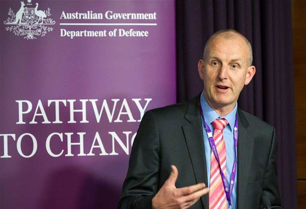 Defence CIO wrestles with credibility