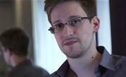 Snowden seeks asylum in Russia