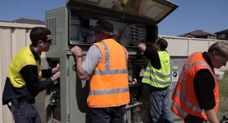 Telstra hits halfway mark in 'Top Hat' ADSL2+ upgrade