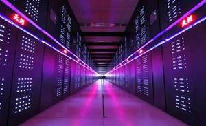 Chinese supercomputer holds on to top spot