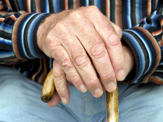 ACCC fines telco over alleged retirement home trickery