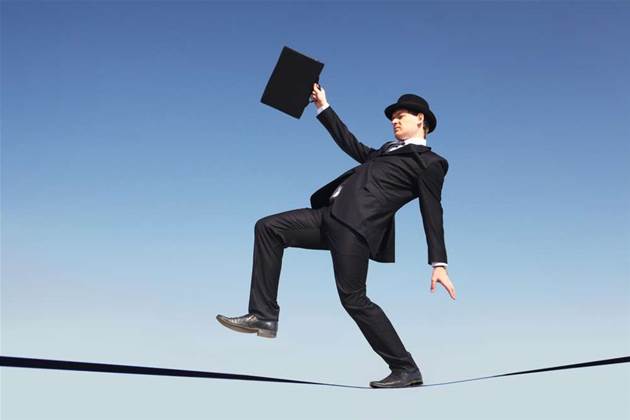 Making software development contracts Agile