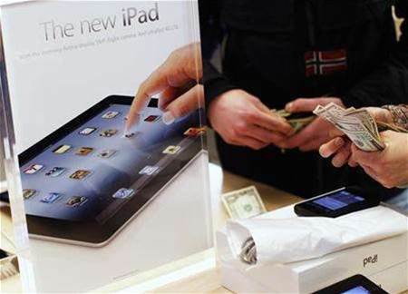 Apple finally shares $92.3 billion cache