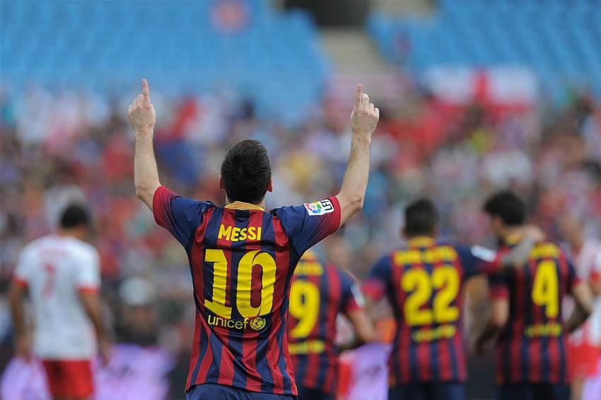 Messi set for tests after thigh injury Messi set for tests after thigh injury