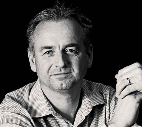 Hills pegs future with Windows, Azure