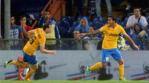 Tevez: Conte is like Ferguson