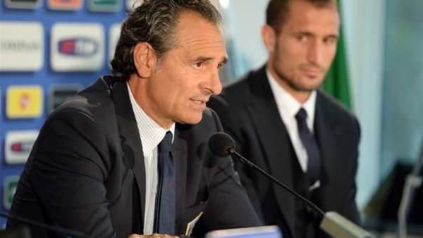 Prandelli: No handouts for young Azzurri