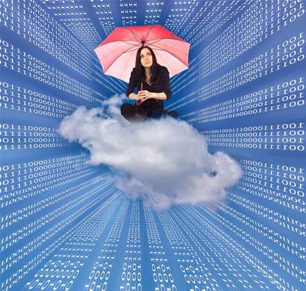 iTnews dissects cloud contracts (2013)