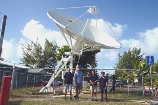 Telstra replaces rusting Cocos Islands antenna