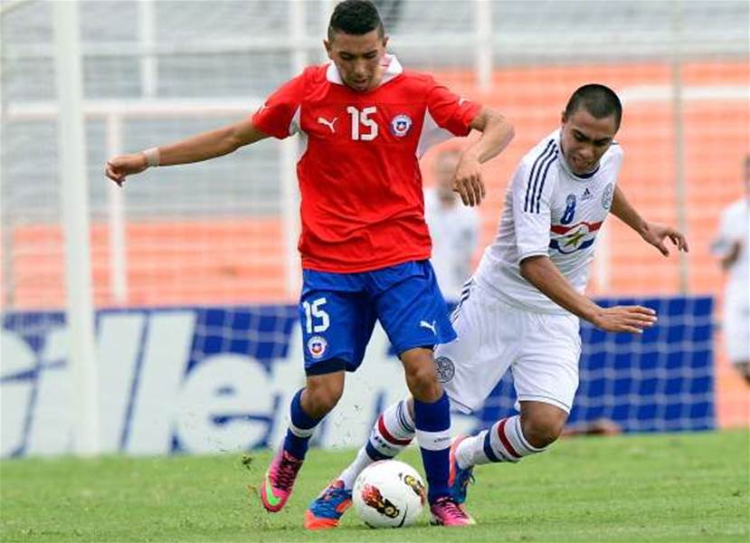Chelsea sign Cuevas Chelsea sign Cuevas