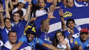 Cruzeiro remain in control