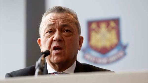 Sullivan buys controlling stake in West Ham