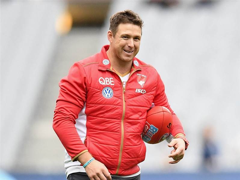 Suns unveil new coach Suns unveil new coach