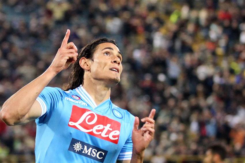 Cavani requests De Laurentiis talks Cavani requests De Laurentiis talks