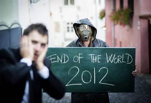 Aussie telcos, hosts don foil hats for network apocalypse