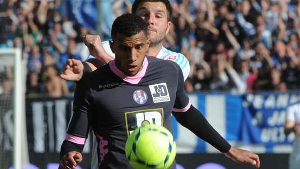 Cardiff close in on Capoue capture