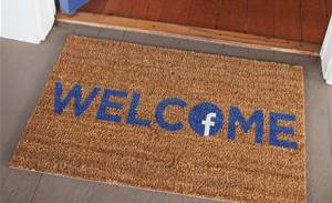 Facebook unveils 'Home' software for Android