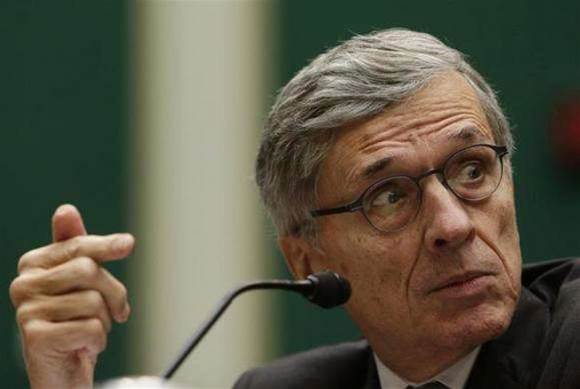 FCC takes 'dynamic' approach to internet abuse