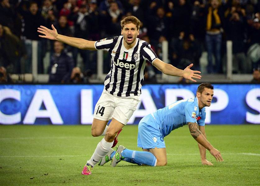 Juventus defeat Napoli 3-0